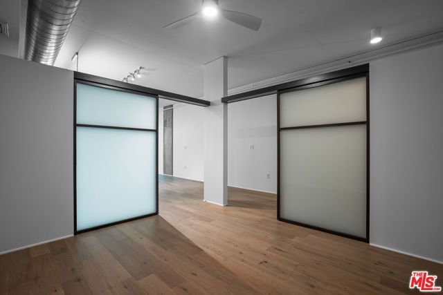 1111 S Grand Avenue 607, Los Angeles, CA 90015