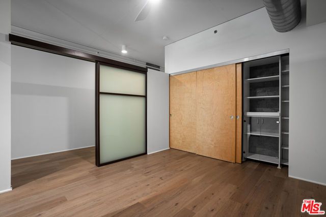 1111 S Grand Avenue 607, Los Angeles, CA 90015