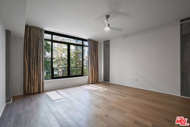 1111 S Grand Avenue 607, Los Angeles, CA 90015