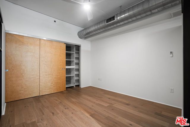 1111 S Grand Avenue 607, Los Angeles, CA 90015