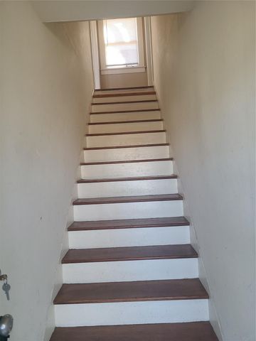 1827 Fourcade Street, Houston, TX 77023