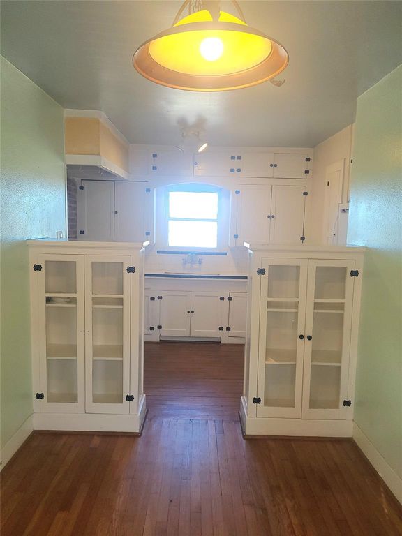 1827 Fourcade Street, Houston, TX 77023