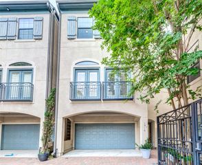 1916 W Bell Street A, Houston, TX 77019