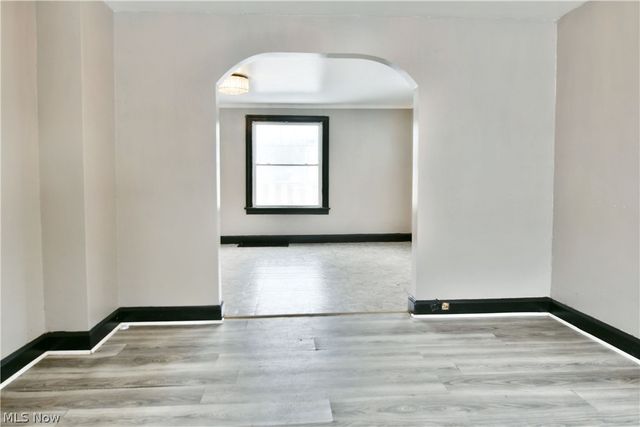 4035 W Market Street, Leavittsburg, OH 44430