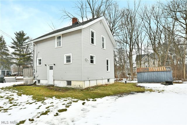 4035 W Market Street, Leavittsburg, OH 44430