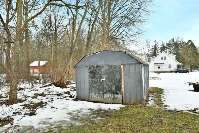 4035 W Market Street, Leavittsburg, OH 44430