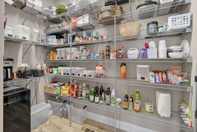 1053 Aaron Court, Adel, IA 50003