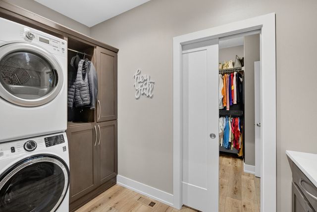 1053 Aaron Court, Adel, IA 50003