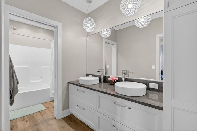 1053 Aaron Court, Adel, IA 50003