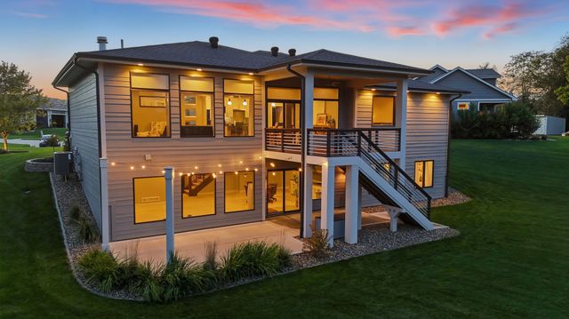 1053 Aaron Court, Adel, IA 50003