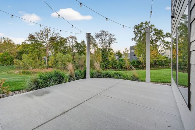 1053 Aaron Court, Adel, IA 50003