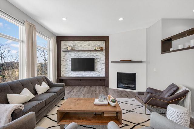 1053 Aaron Court, Adel, IA 50003