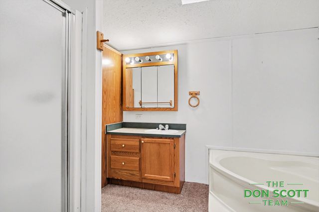 13749 Bluebell Lane, Cedar Springs, MI 49319