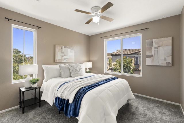 1562 Paseo Aurora, San Diego, CA 92154