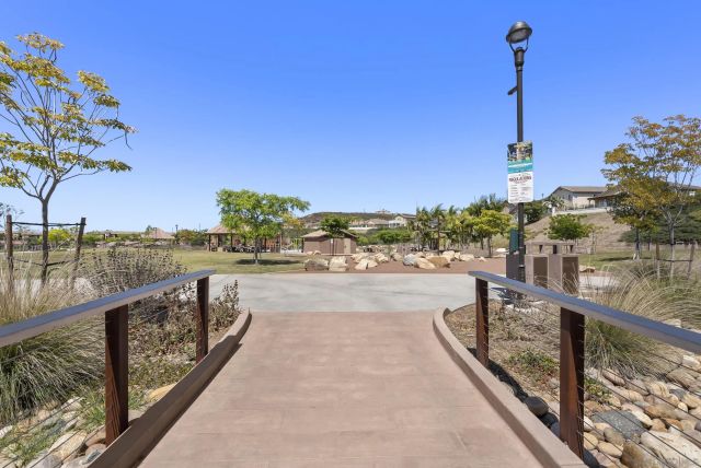 1562 Paseo Aurora, San Diego, CA 92154