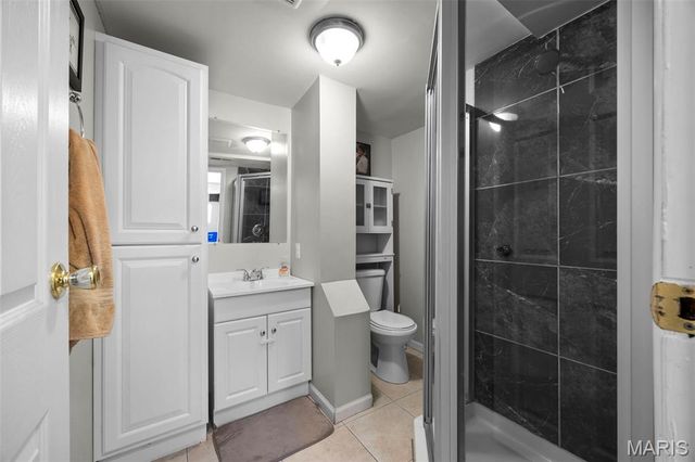 615 Country Lake Drive, St Peters, MO 63376