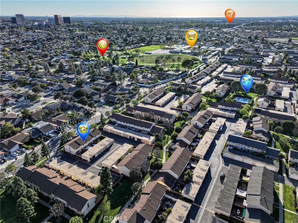 Image 33 of property listing at 241 W Alton Avenue B, Santa Ana, CA 92707