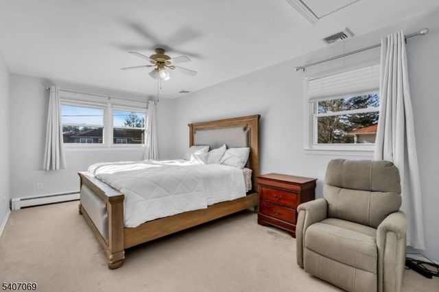 28 Toby Dr, Roxbury Twp., NJ 07876