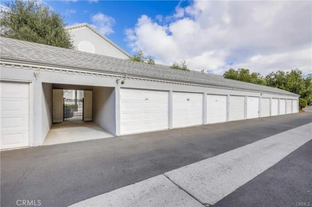 1630 S Pomona C25, Fullerton, CA 92832