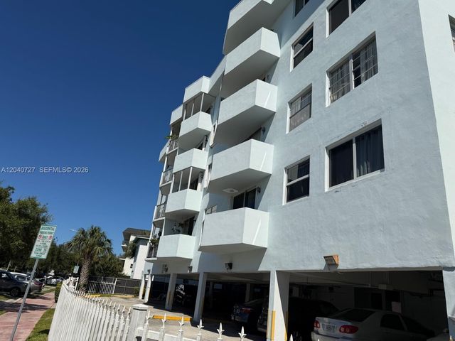 1990 Marseille Dr 303, Miami Beach, FL 33141