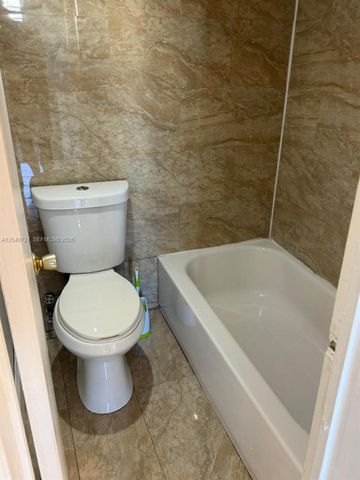 1990 Marseille Dr 303, Miami Beach, FL 33141