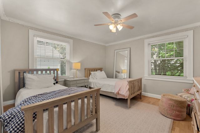 1018 Gateway Ln, Nashville, TN 37220