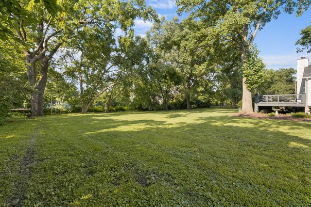 1018 Gateway Ln, Nashville, TN 37220