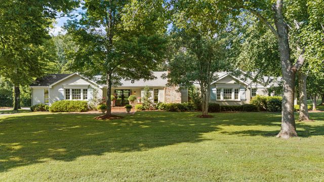 1018 Gateway Ln, Nashville, TN 37220