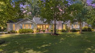 1018 Gateway Ln, Nashville, TN 37220