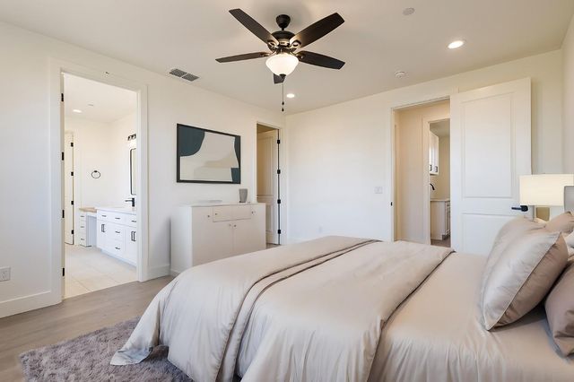 1890 Arrowhead Dr, Paradise, CA 95969