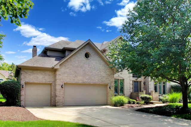 712 De Lasalle Court, Naperville, IL 60565