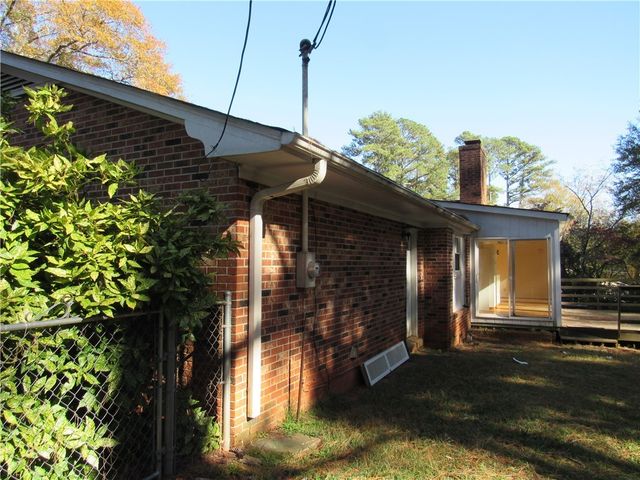 203 Mahaffey Drive, Seneca, SC 29678