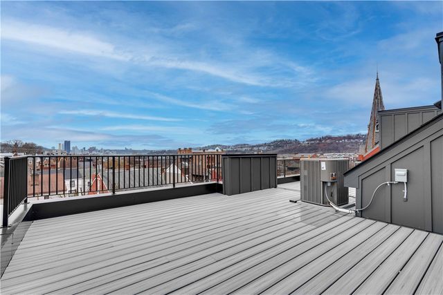 234 44th Street, Lawrenceville, PA 15201