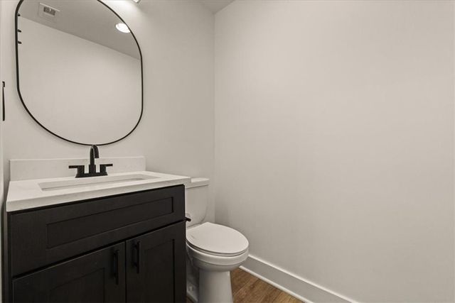 1209 E 29th Street, Kansas City, MO 64109