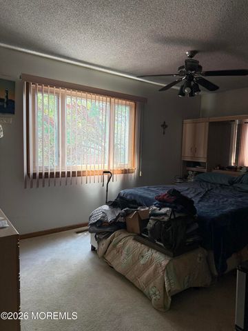 35 Schooner Avenue, Barnegat, NJ 08005