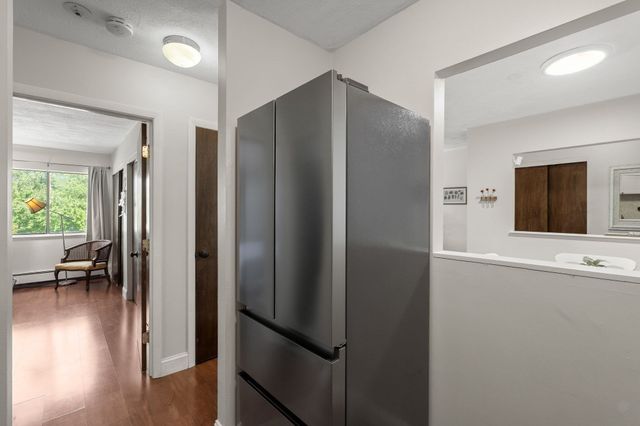 159 Bittersweet Ln 121, Randolph, MA 02368