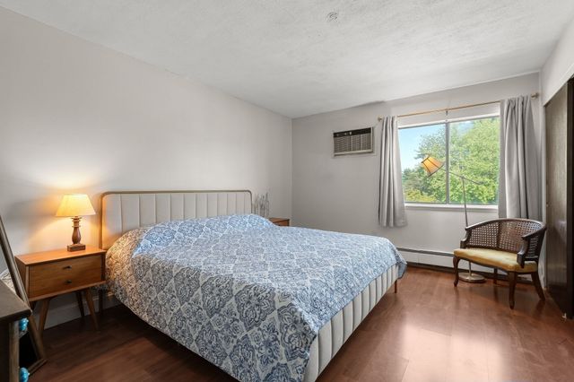 159 Bittersweet Ln 121, Randolph, MA 02368
