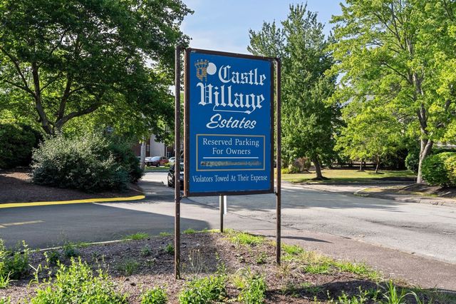 159 Bittersweet Ln 121, Randolph, MA 02368
