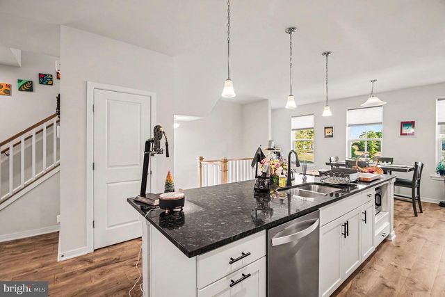 431 SNOWBERRY LN, Fredericksburg, VA 22405