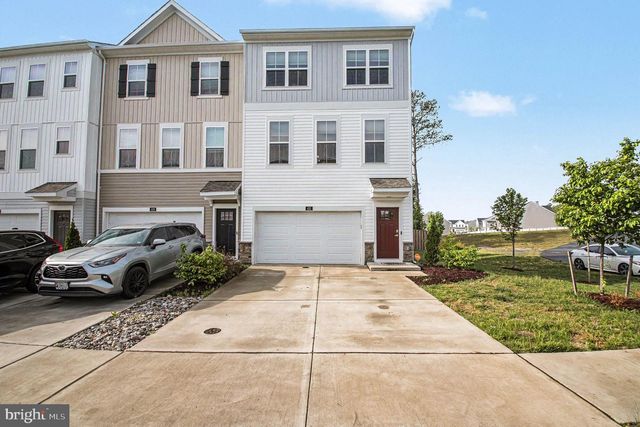 431 SNOWBERRY LN, Fredericksburg, VA 22405