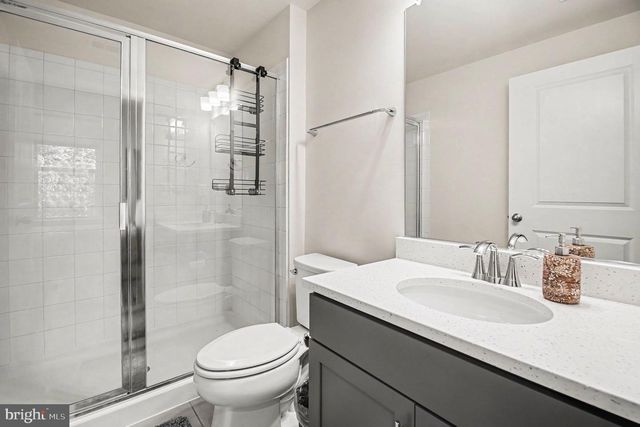431 SNOWBERRY LN, Fredericksburg, VA 22405