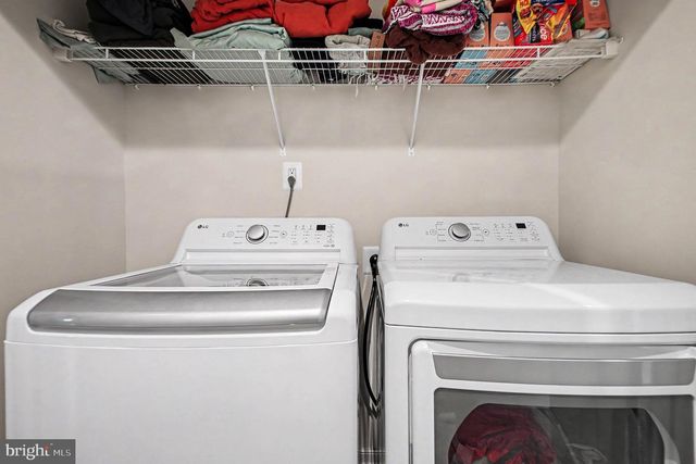 431 SNOWBERRY LN, Fredericksburg, VA 22405