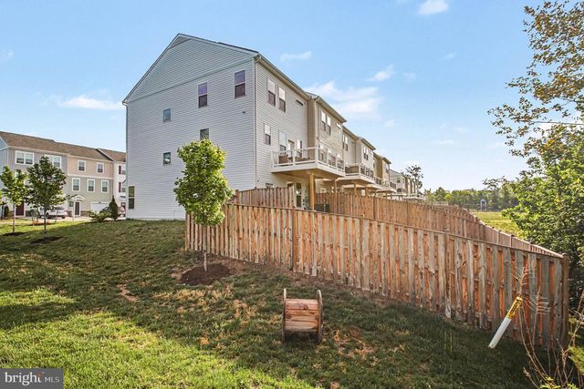 431 SNOWBERRY LN, Fredericksburg, VA 22405