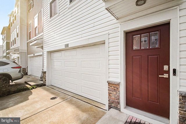 431 SNOWBERRY LN, Fredericksburg, VA 22405