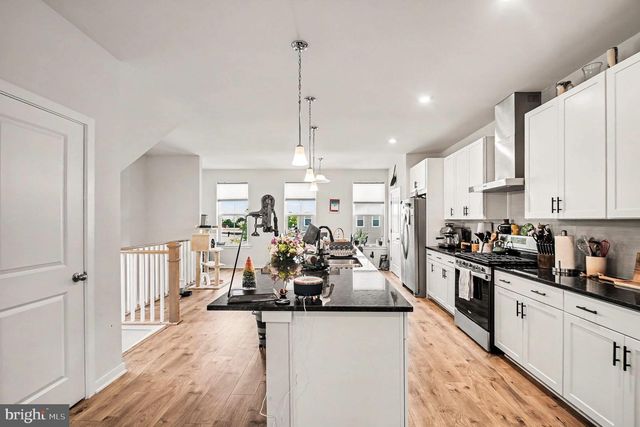 431 SNOWBERRY LN, Fredericksburg, VA 22405