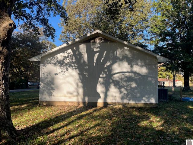 11235 Mann Street, Kevil, KY 42053