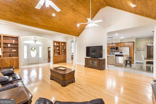 206 Jester Lane, Kathleen, GA 31047