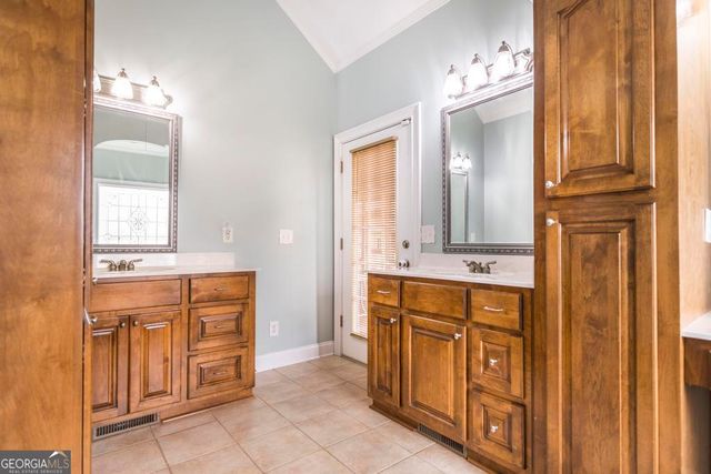 206 Jester Lane, Kathleen, GA 31047