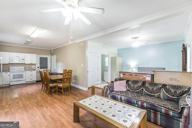 206 Jester Lane, Kathleen, GA 31047