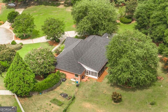 206 Jester Lane, Kathleen, GA 31047